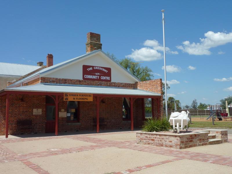 Talbot - Shops and commercial centre along Scandinavian Crescent: Community Centre, corner Scandinavian Cr and Fyfe St