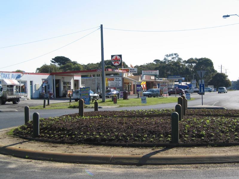 Tarwin Lower - Commercial centre and shops, River Drive: View north-west along River Drive at Tarwin Meadows Rd