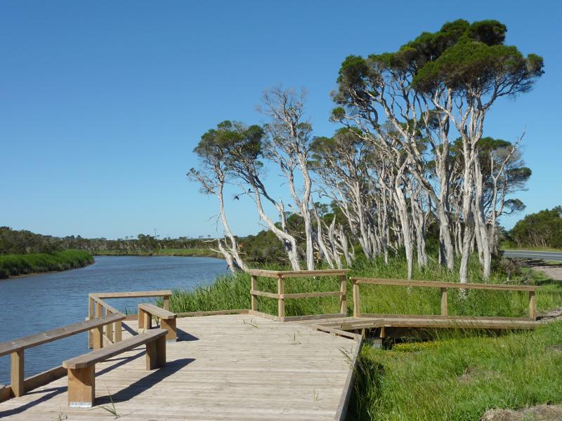 Tarwin Lower - Inverloch Road, east of town centre: View north-east along Tarwin River at fishing platform, Inverloch Rd 500 metres from town centre