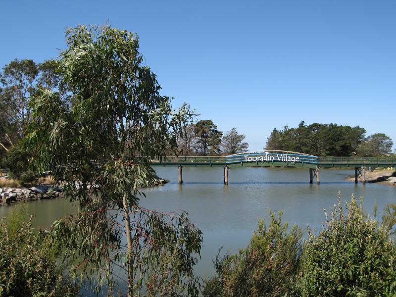 Tooradin - Sawtells Inlet north of South Gippsland Highway: View north-east along Sawtells Inlet from bridge at South Gippsland Hwy
