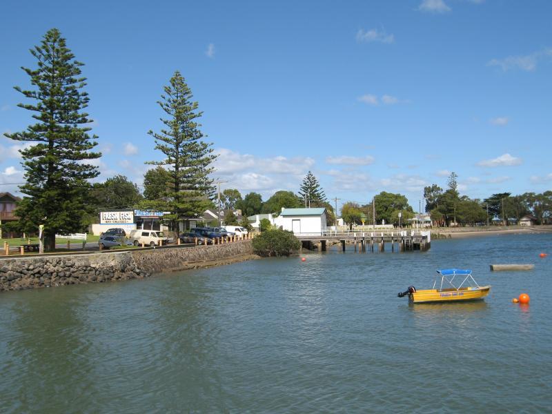 Tooradin - Sawtells Inlet and jetty, Foreshore Road: View south-west along Sawtells Inlet from footbridge towards jetty