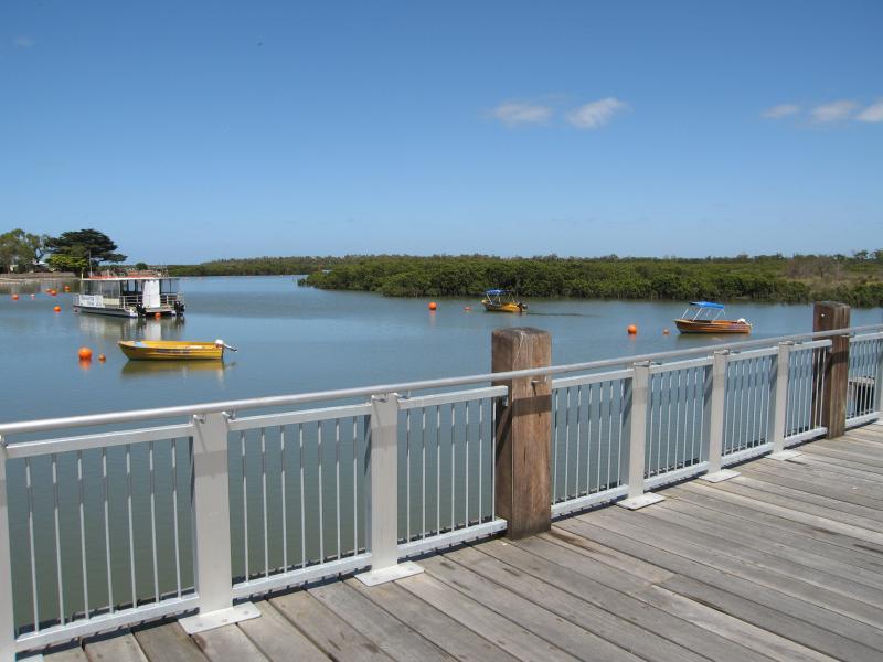 Tooradin - Sawtells Inlet and jetty, Foreshore Road: View south-west along Sawtells Inlet from footbridge