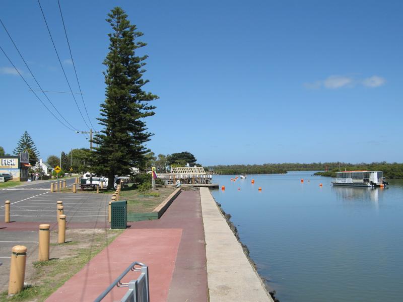 Tooradin - Sawtells Inlet and jetty, Foreshore Road: View south-west along Sawtells Inlet near footbridge