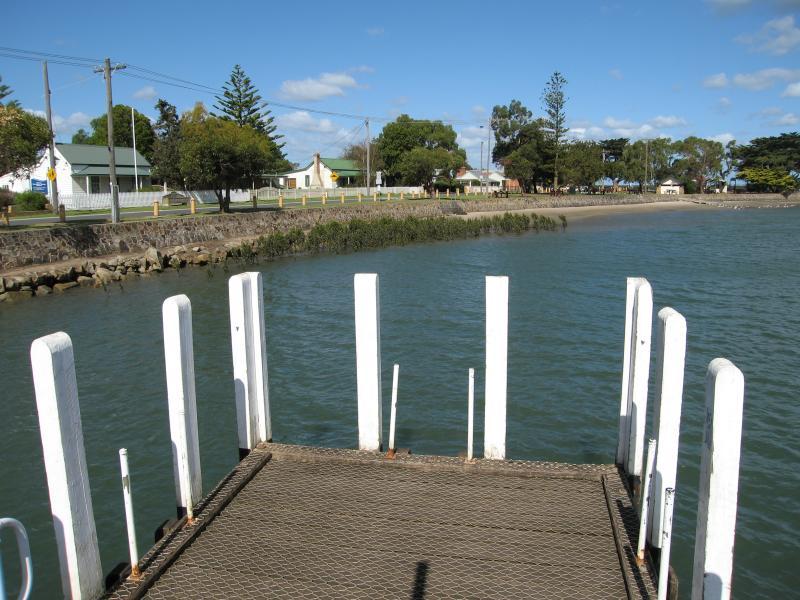 Tooradin - Sawtells Inlet and jetty, Foreshore Road: View south-west along foreshore from jetty