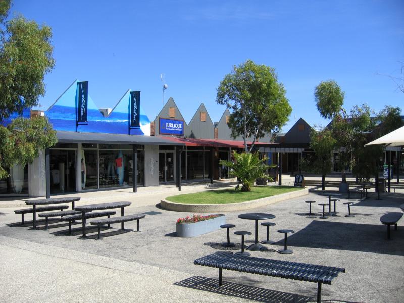 Torquay - Surf City Plaza and surroundings, Surf Coast Highway: Retail outlets facing courtyard