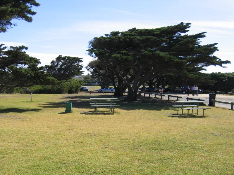 Torquay - Point Danger: Gardens near Anzac memorial