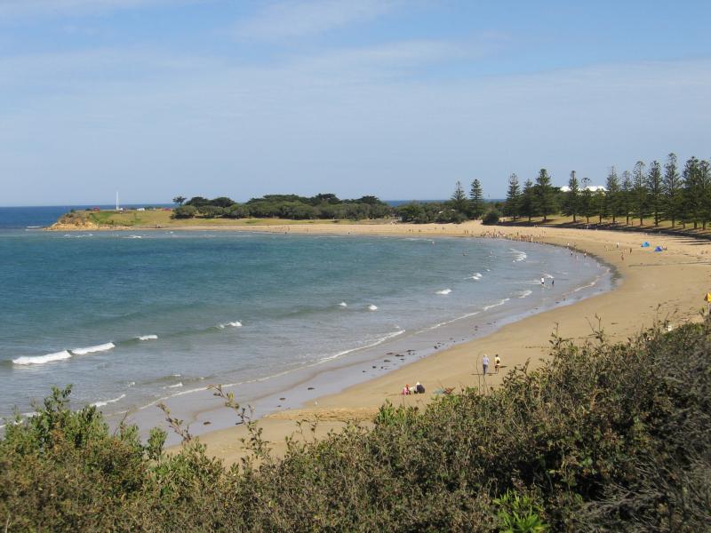 Torquay - Yellow Bluff: View south along coast towards Front Beach and Point Danger