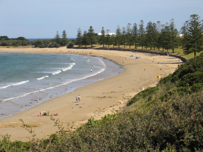 Torquay - Yellow Bluff: View south along coast towards Front Beach