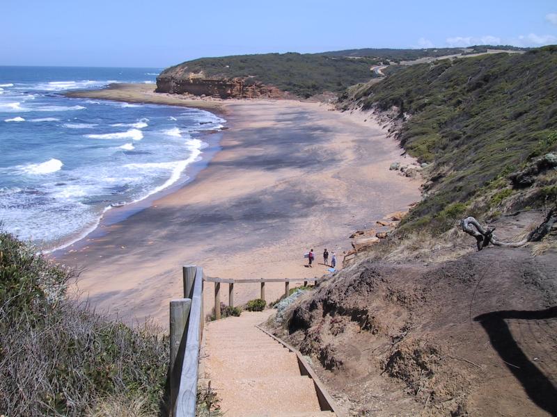 Torquay - Bells Beach: View along coast