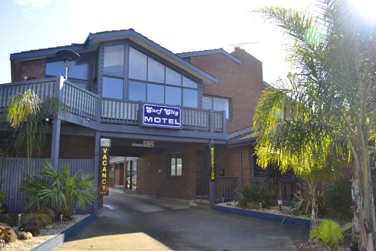 Surf City Motel, Torquay
