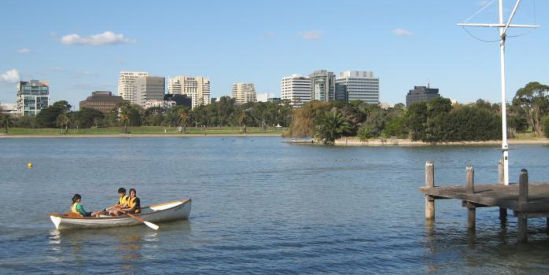 Albert Park Lake