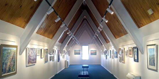 Bright Art Gallery