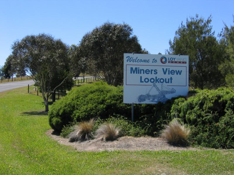 Traralgon - Loy Yang Power Station and surrounds, Hyland Highway: Entrance to Miners View Lookout, Hyland Hwy