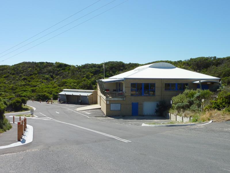 Venus Bay - No. 1 Beach at end of Surf Drive: Venus Bay Surf Life Saving Club near end of Surf Dr