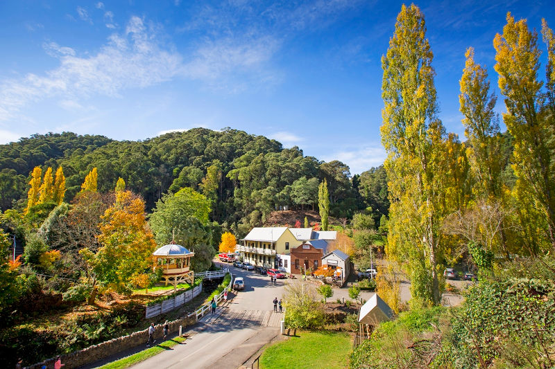 Walhalla - View along Main Road towards Star Hotel and rotunda