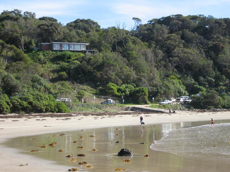 Walkerville - Beach at Walkerville North and Walkerville South: View north-west along beach towards Walkerville South boat ramp