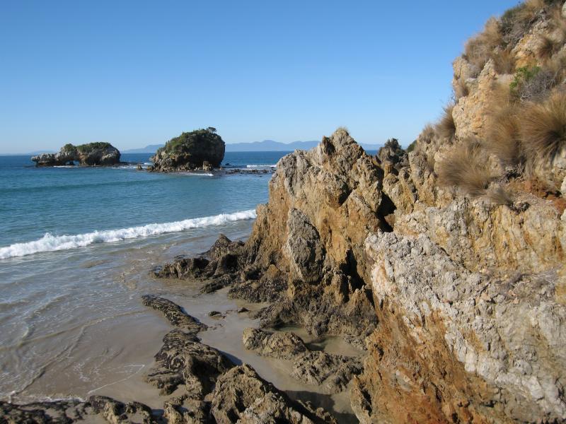 Walkerville - Beach at Walkerville North and Walkerville South: View towards Arch Rock and Bird Rock