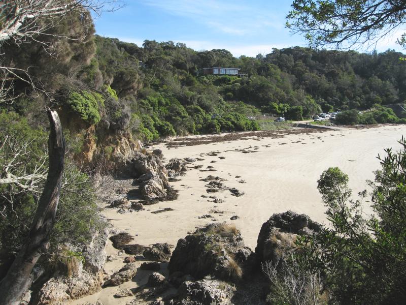 Walkerville - Cliff top walking track south of Walkerville South boat ramp: View north along beach towards boat ramp