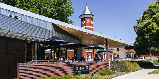 Intermezzo, Wangaratta