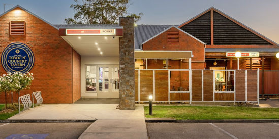Old Town 'N' Country Tavern, Wangaratta