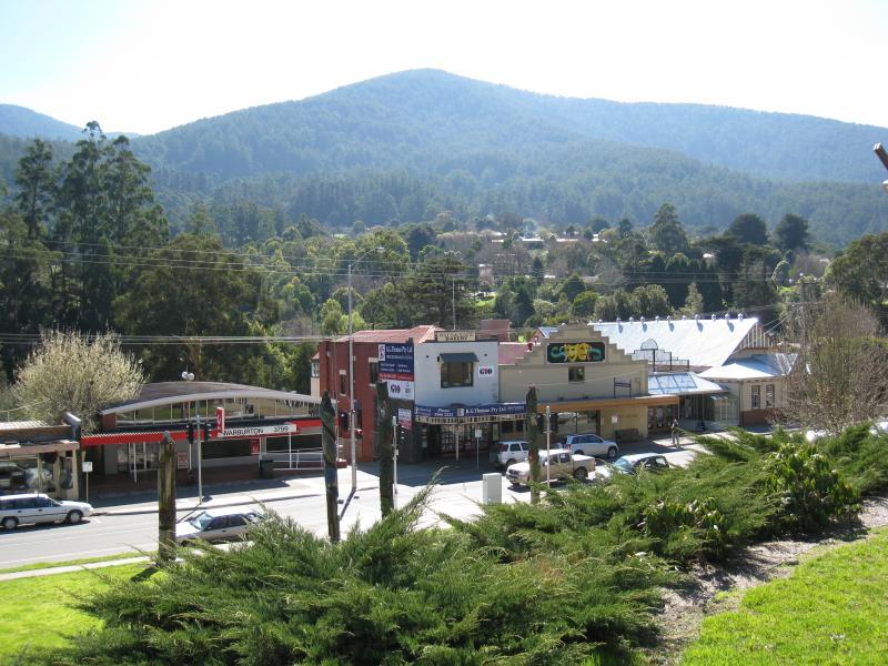 Warburton photos Travel Victoria & visitor guide