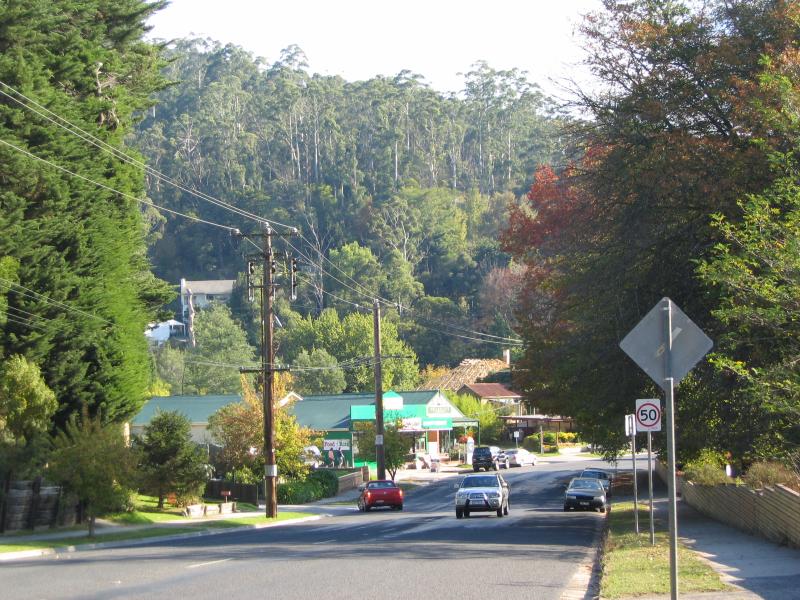 Warburton photos Travel Victoria & visitor guide