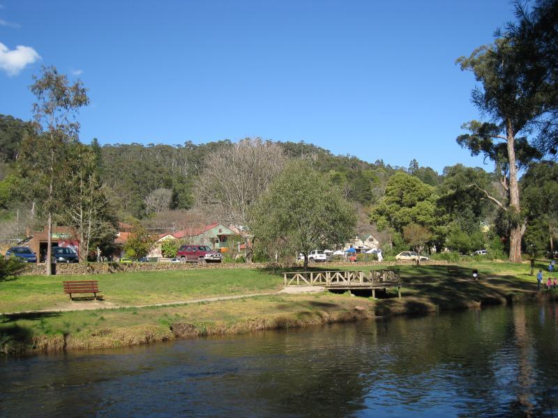 Warburton photos Travel Victoria & visitor guide