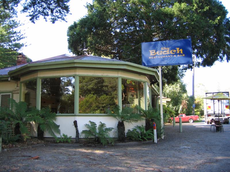 Warburton - Scotchmans Creek at Yarra River: Restaurant