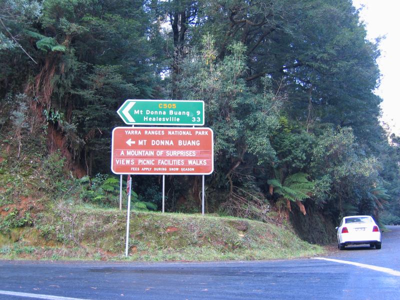 Warburton - Cement Creek and Rainforest Gallery: Junction of Donna Buang Rd and Acheron Way