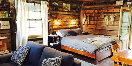 Leura Log Cabin