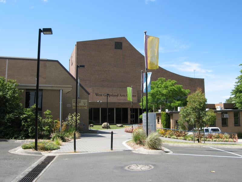 Warragul - West Gippsland Arts Centre and Civic Centre, corner Albert Street and Smith Street: Arts Centre entrance