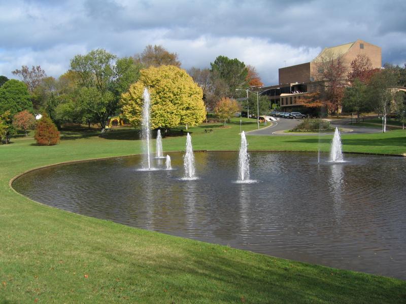 Warragul - Civic Park: View south across lake towards West Gippsland Arts Centre