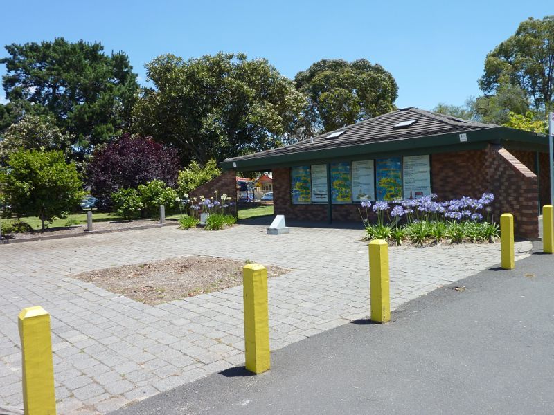 Werribee - Kelly Park, Cherry Street and Synnot Street: Toilet block fronting Synnot St