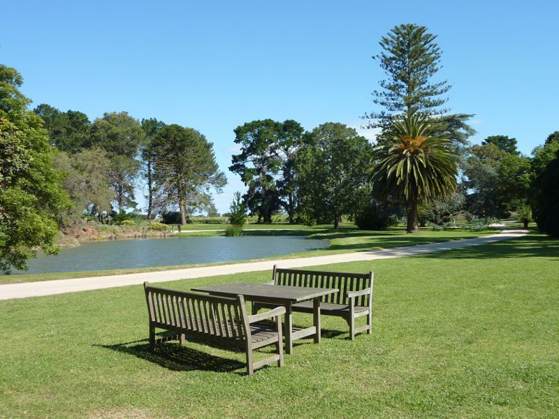 Werribee - Werribee Park and The Mansion, Werribee South - Table beside lake