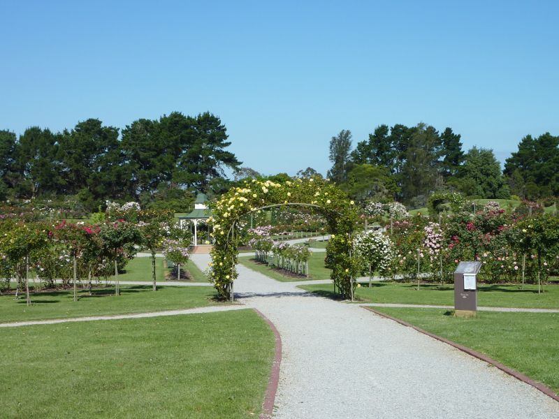 Werribee - Victoria State Rose Garden at Werribee Park, Werribee South - Path near entrance