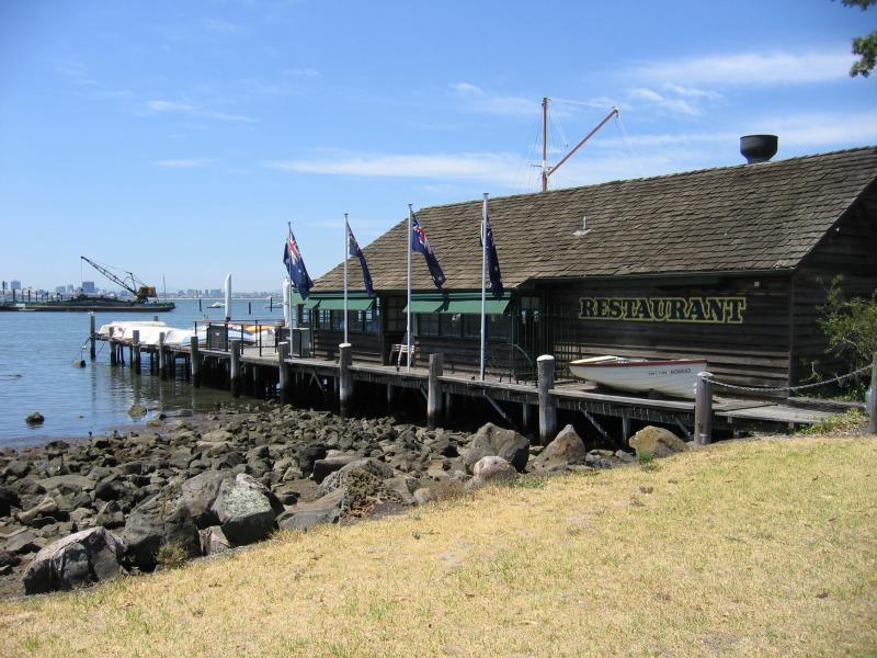 Williamstown - Coastline along The Strand: Anchorage Restaurant, Anchorage Marina
