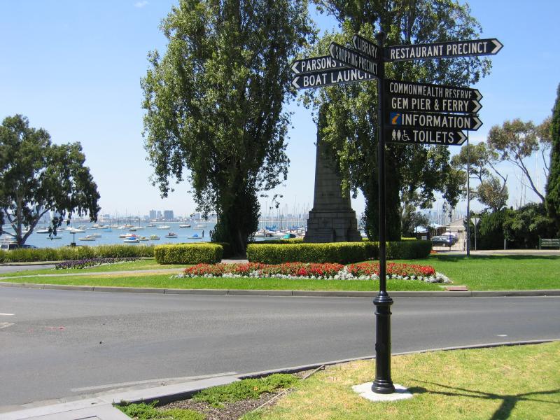 Williamstown - Commercial centre and shops, Ferguson Street and Douglas Parade: View east along Ferguson St towards war memorial at The Strand
