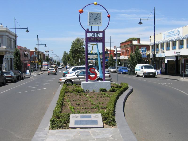 Williamstown - Commercial centre and shops, Ferguson Street and Douglas Parade: View east along Ferguson St at Douglas Pde