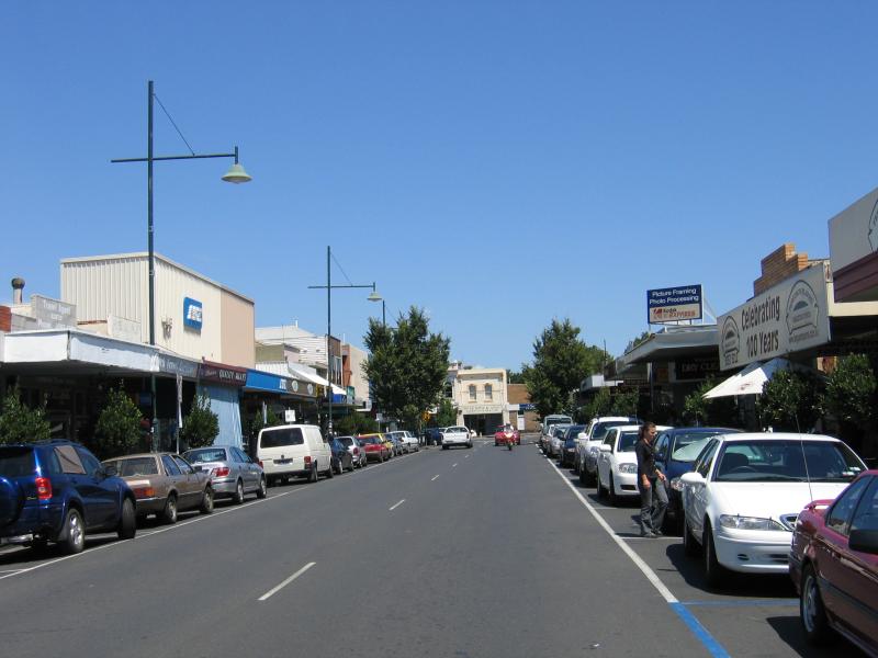 Williamstown - Commercial centre and shops, Ferguson Street and Douglas Parade: View south along Douglas Pde between Ferguson St and Stevedore St