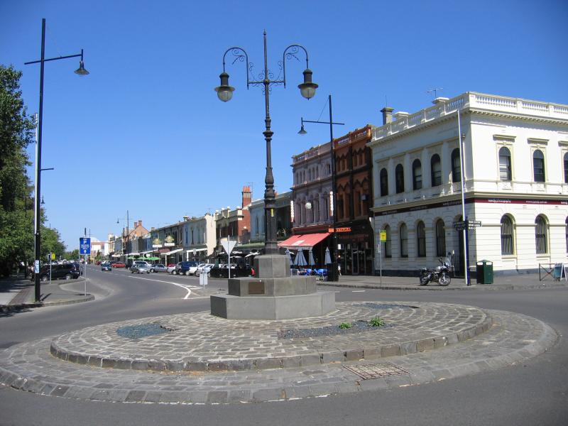 Williamstown - Nelson Place and shops: View south-east along Nelson Pl at Cole St