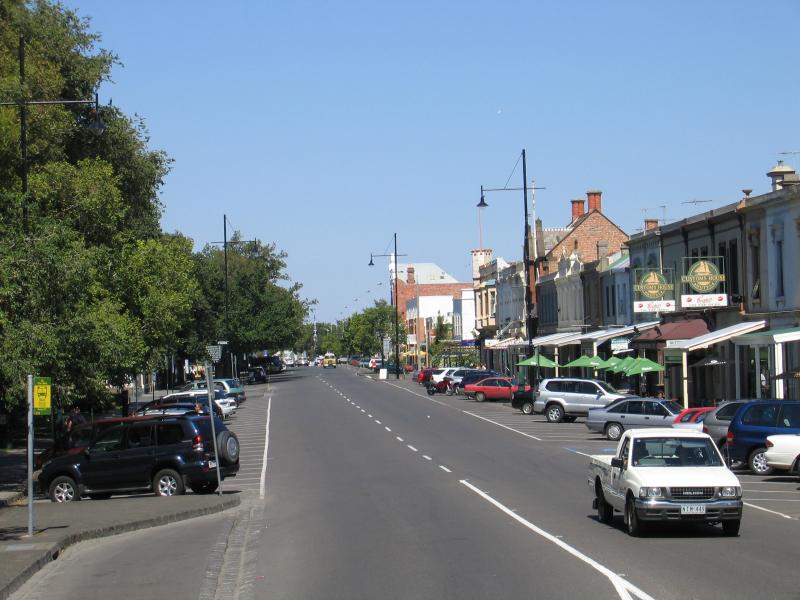 Williamstown - Nelson Place and shops: View south-east along Nelson Pl between Cole St and Syme St