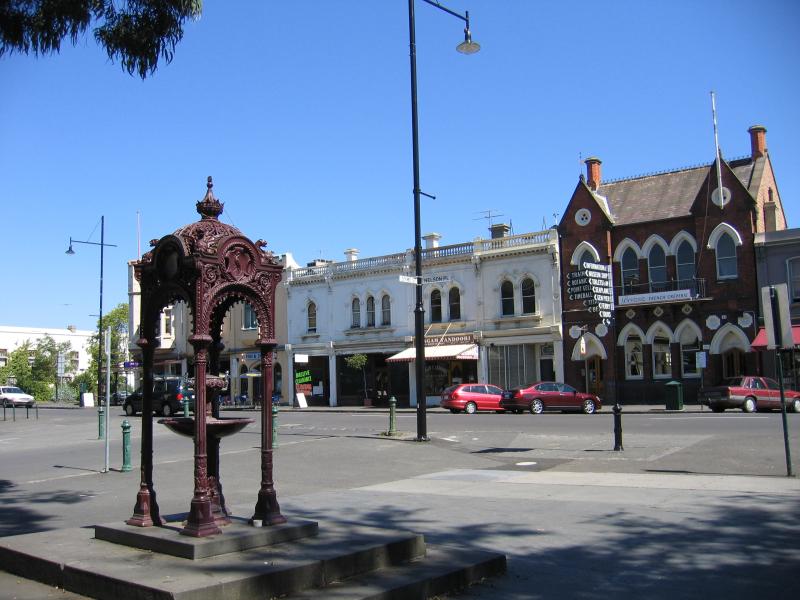 Williamstown - Nelson Place and shops: View south-east along Nelson Pl at Syme St