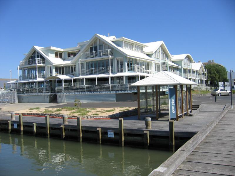 Williamstown - Commonwealth Reserve at Nelson Place and Gem Pier: View south along Gem Pier towards Pelicans Landing Restaurant