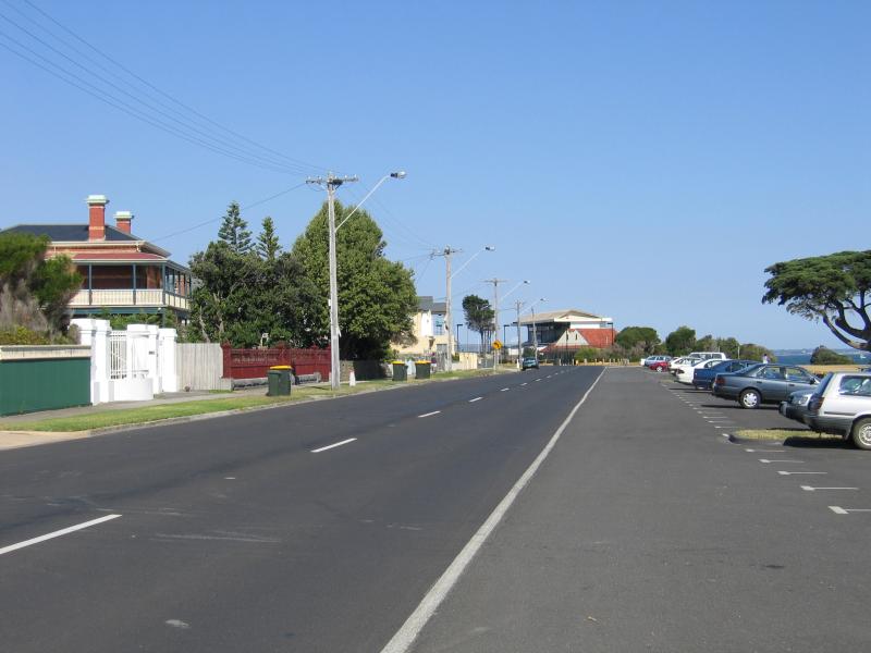 Williamstown - Cyril Curtain Reserve, Esplanade: View east along Esplanade at Cole St