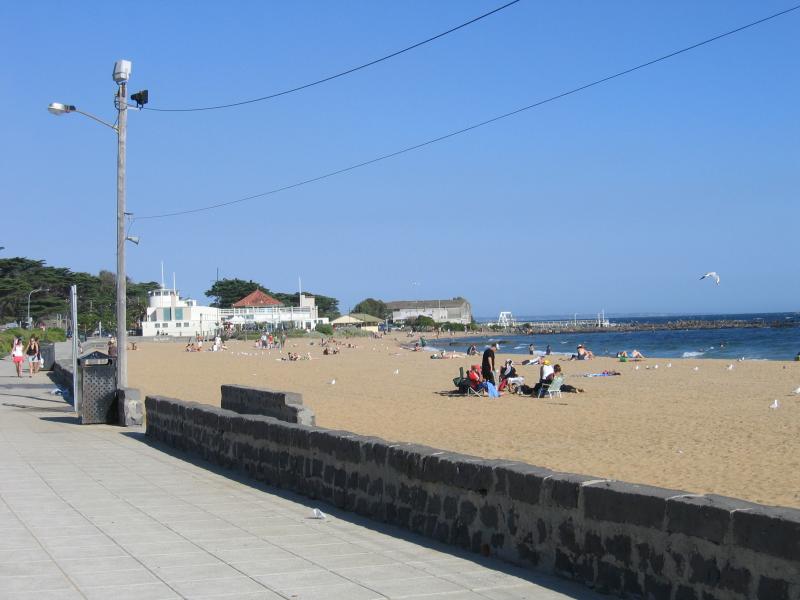 Williamstown - Williamstown Beach, Esplanade: View east along foreshore near Forster St