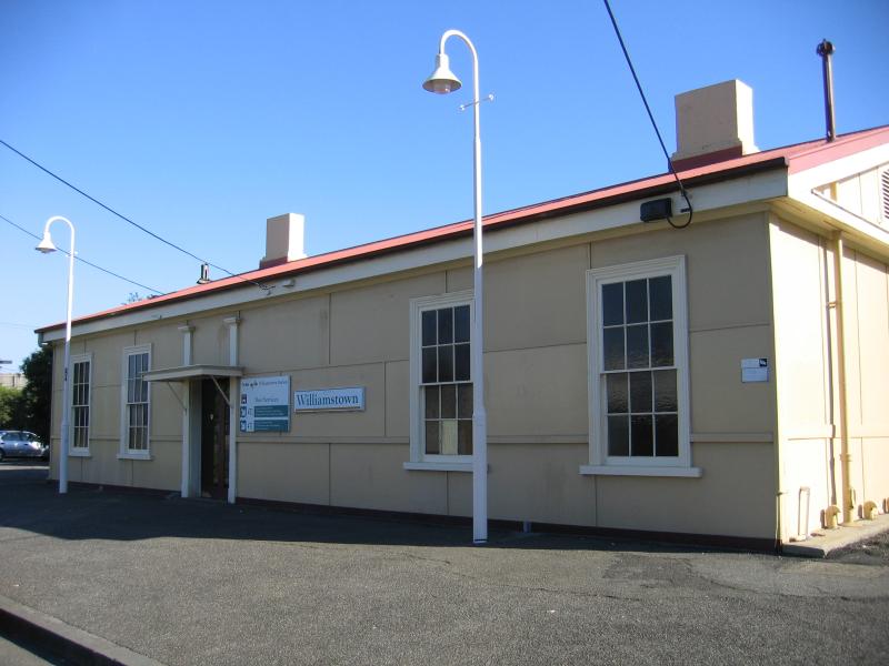 Williamstown - Around Williamstown: Williamstown railway station, Ann St