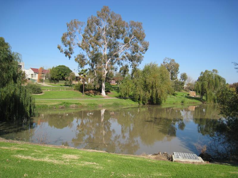 Wodonga - Sumsion Gardens - View south across lake from its northern side