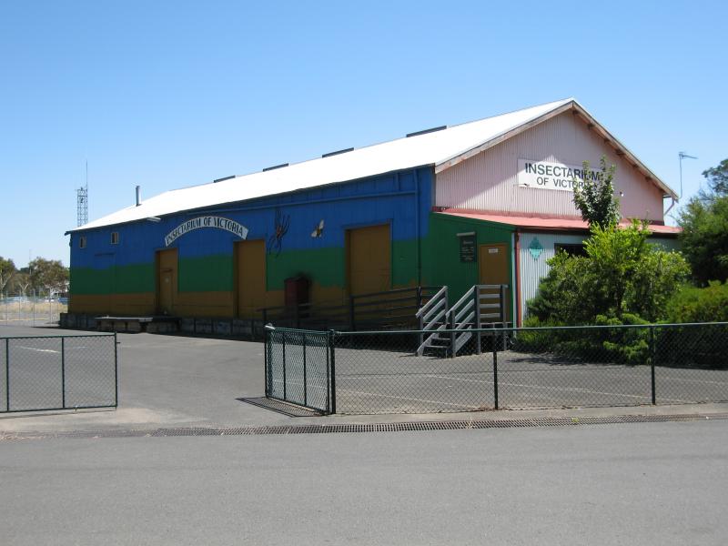 Woodend - Shops and commercial centre, High Street: Insectarium of Victoria, off Urquhart St near railway station