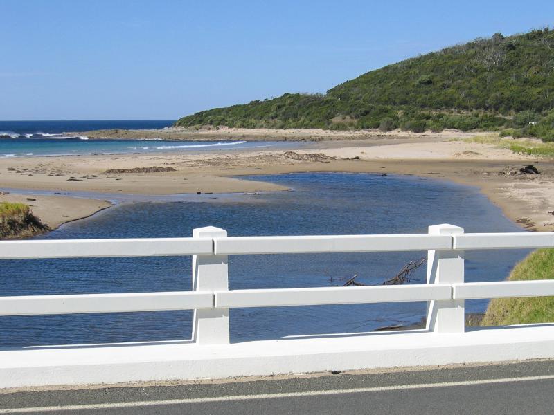 Wye River - Town of Kennett River - View south-east along Kennett River towards beach from bridge at Great Ocean Rd
