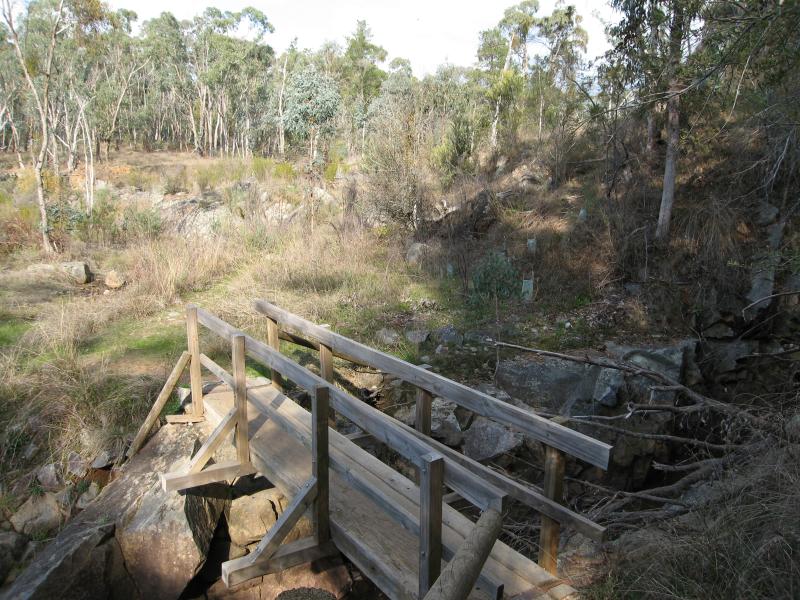Yackandandah - Crossing Place, Bells Flat Road: Bridge over Yackandandah Creek
